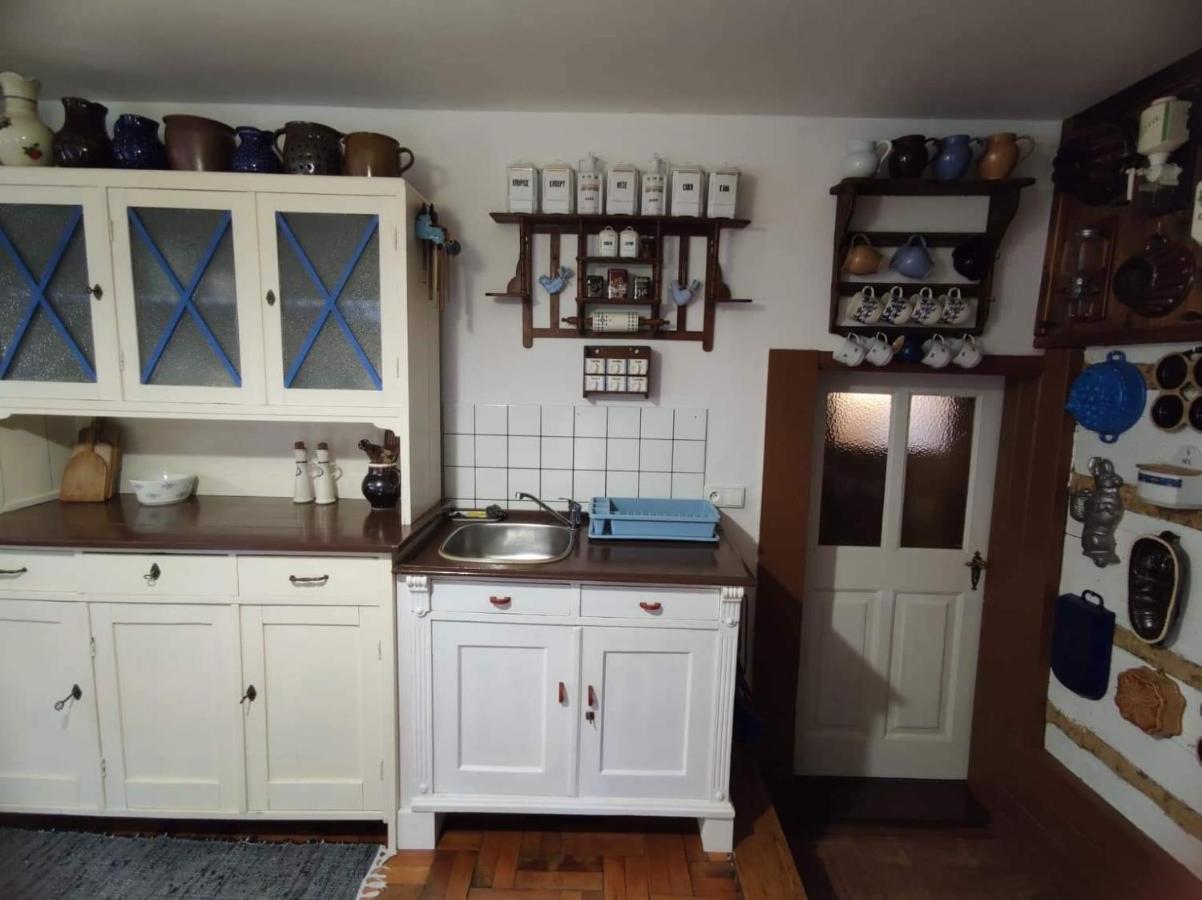 Cafe Nostalgie Ctyrluzkovy Apartman Krásná Lípa Kültér fotó